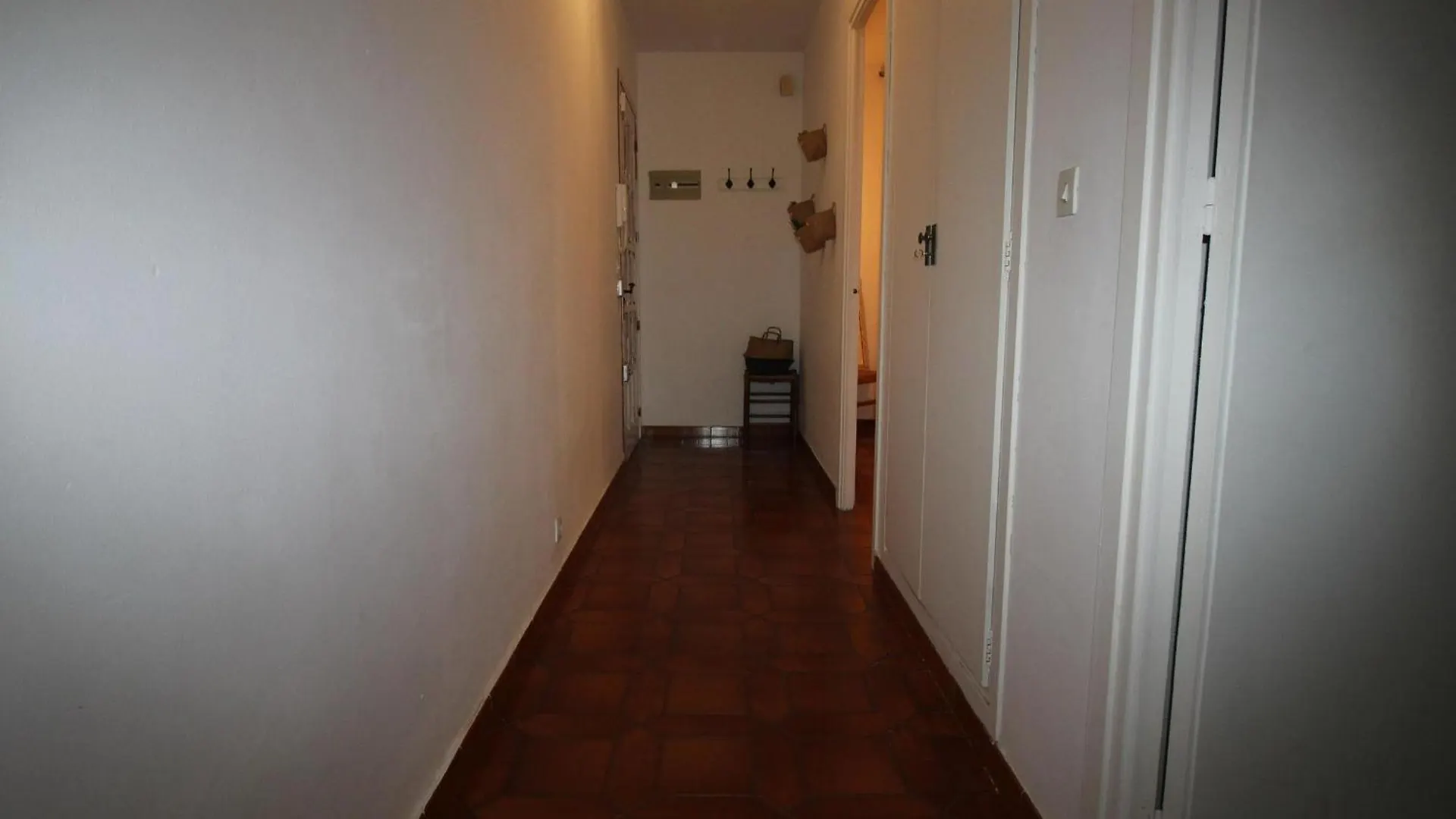 Apartamento Centrico A 20M De La Playa Del Puerto Con Tv, Aire Acondicionado Y Terraza - Es-228-189 Llanca
